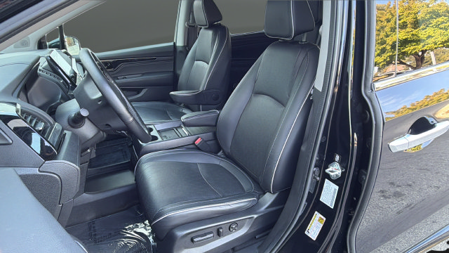 Used 2024 Honda Odyssey Elite image 9