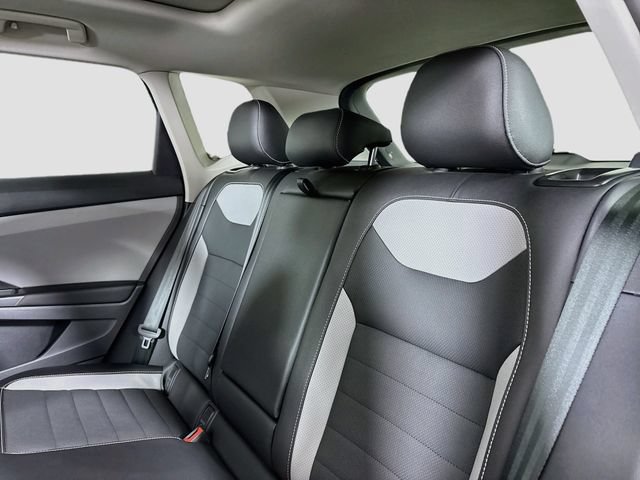 Certified 2023 Volkswagen Taos SEL AWD/4WD image 29