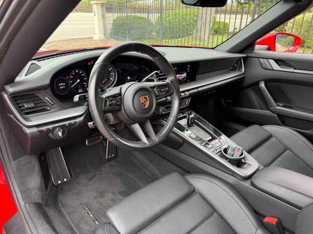 Used 2022 Porsche 911 Carrera RWD image 9