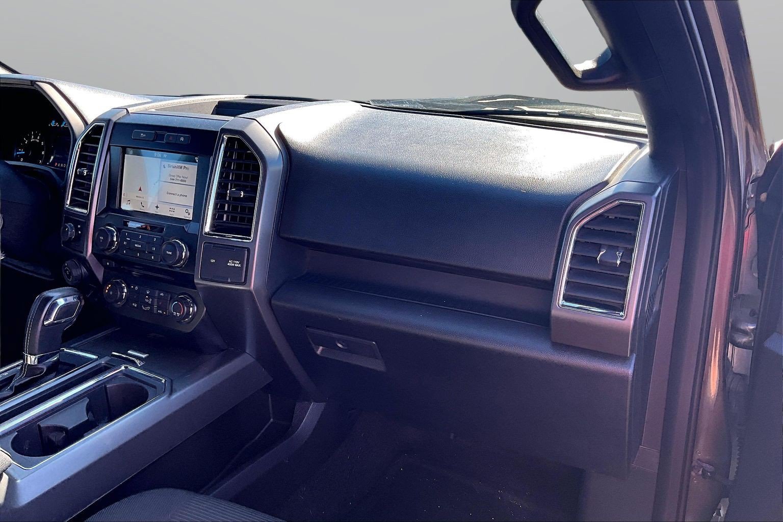 Used 2016 Ford F150 XLT w/ Equipment Group 302A Luxury RWD image 21