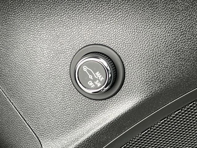 New 2026 Buick Envision Avenir image 17