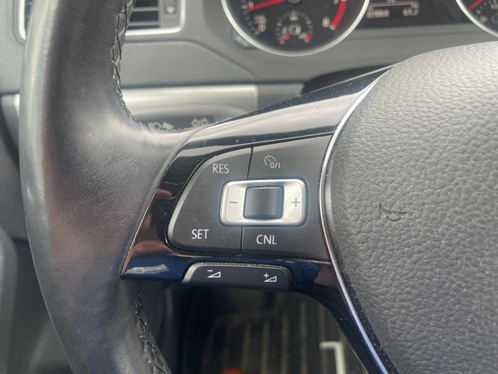 Used 2017 Volkswagen Jetta SE FWD image 24