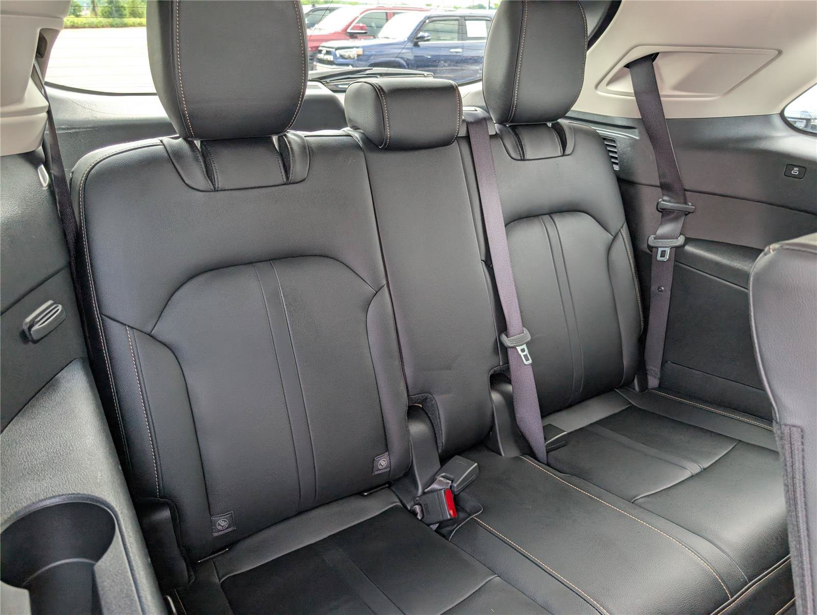 Used 2024 MAZDA CX-90 Plug-In Hybrid w/ Preferred AWD/4WD image 12