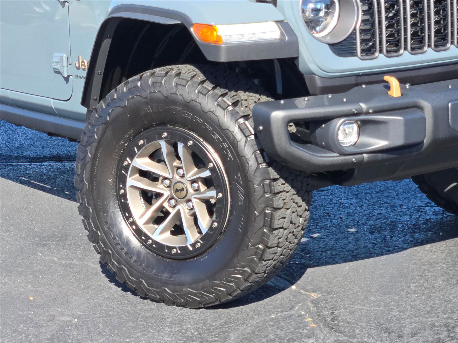 Used 2024 Jeep Wrangler Unlimited Rubicon 392 image 3