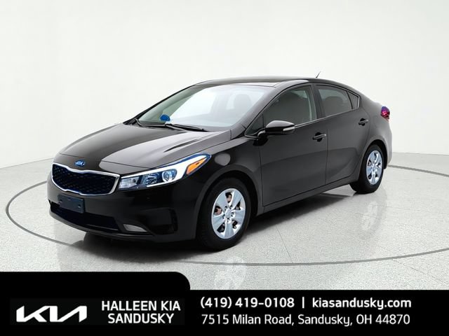 Used 2017 Kia Forte LX FWD image 1