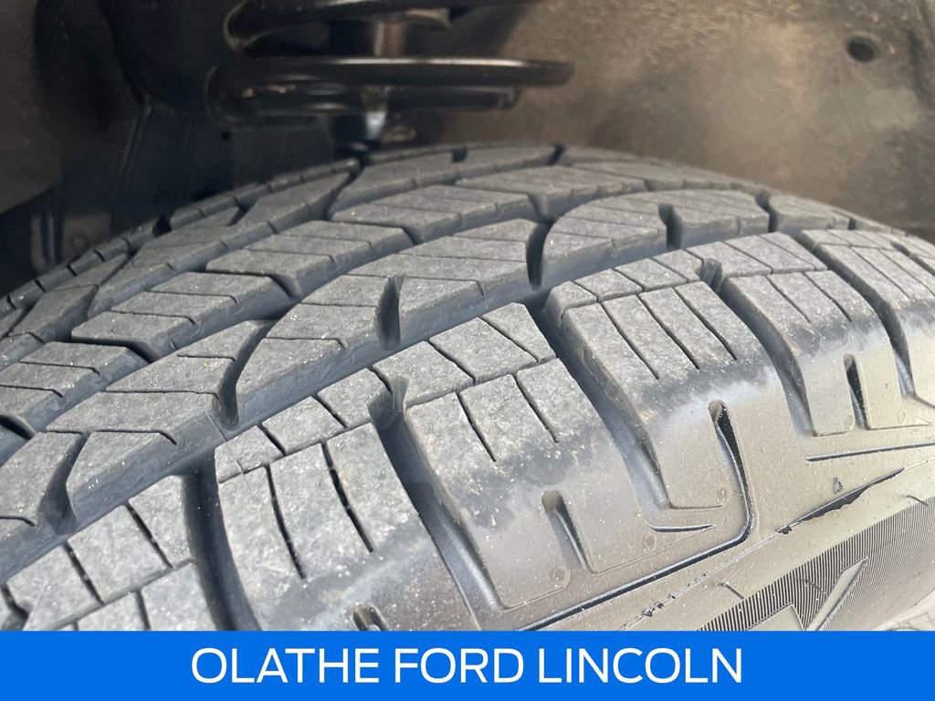 Certified 2023 Ford Explorer XLT w/ Equipment Group 202A image 33