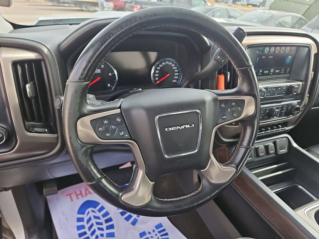 Used 2018 GMC Sierra 2500 Denali w/ Duramax Plus Package AWD/4WD image 15