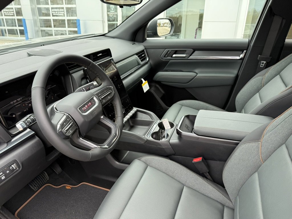 New 2026 GMC Terrain AT4 w/ Convenience Package III AWD/4WD image 12