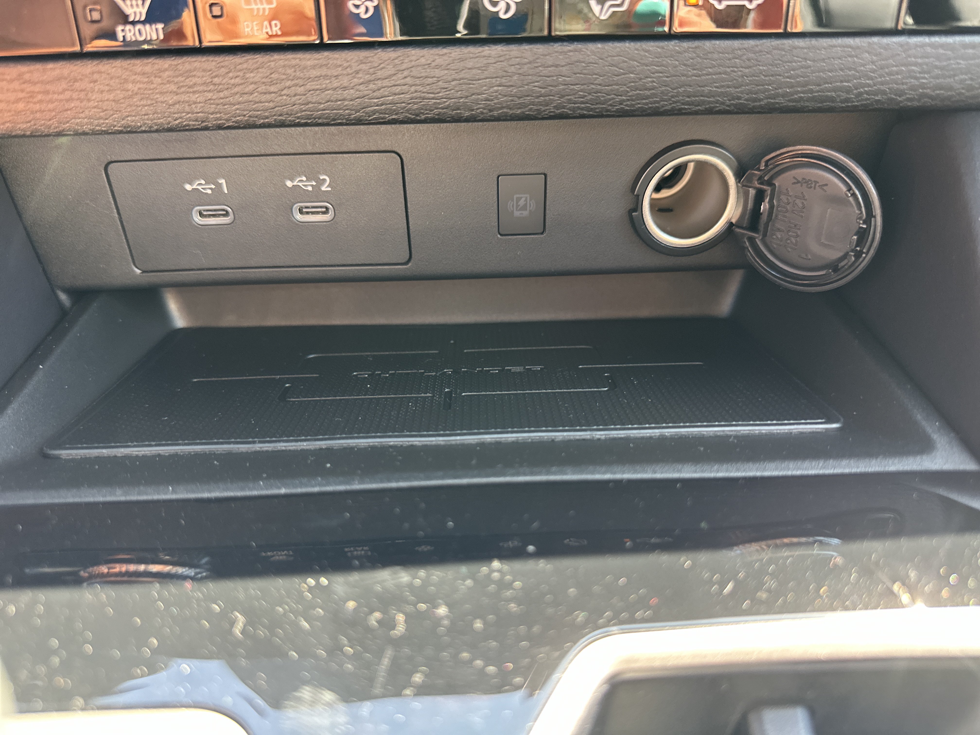 New 2026 Mitsubishi Outlander LE AWD/4WD image 16