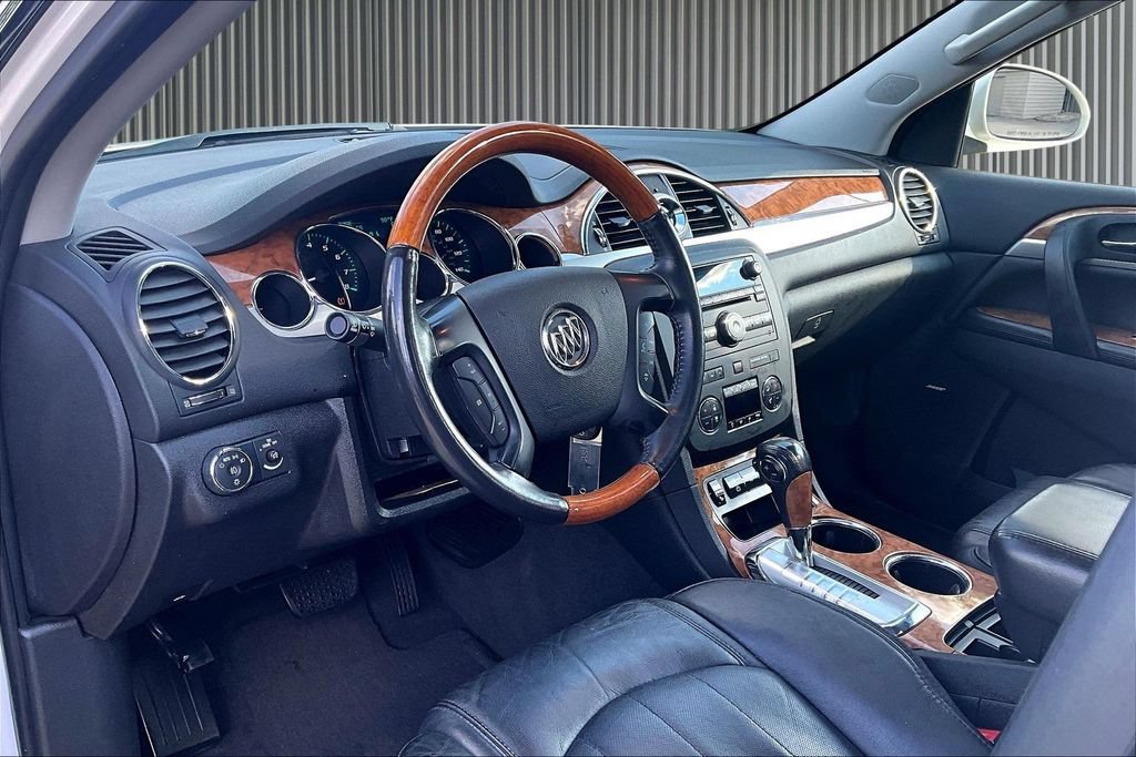 Used 2011 Buick Enclave CXL AWD/4WD image 17