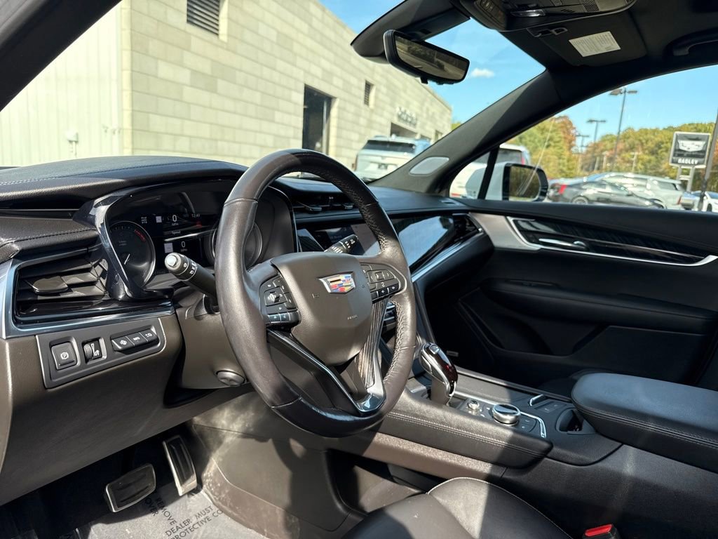 Certified 2022 Cadillac XT6 Premium Luxury w/ Technology Package image 15