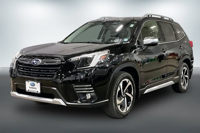 Used 2024 Subaru Forester Touring AWD/4WD image 3