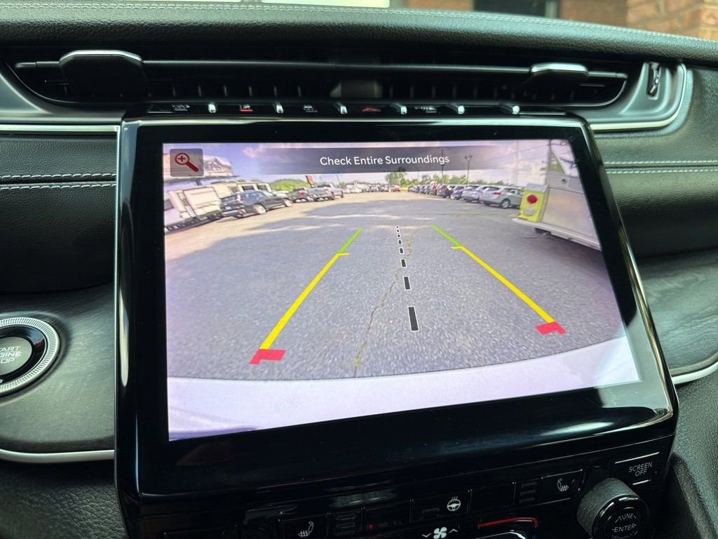 Used 2022 Jeep Grand Cherokee L Limited image 3