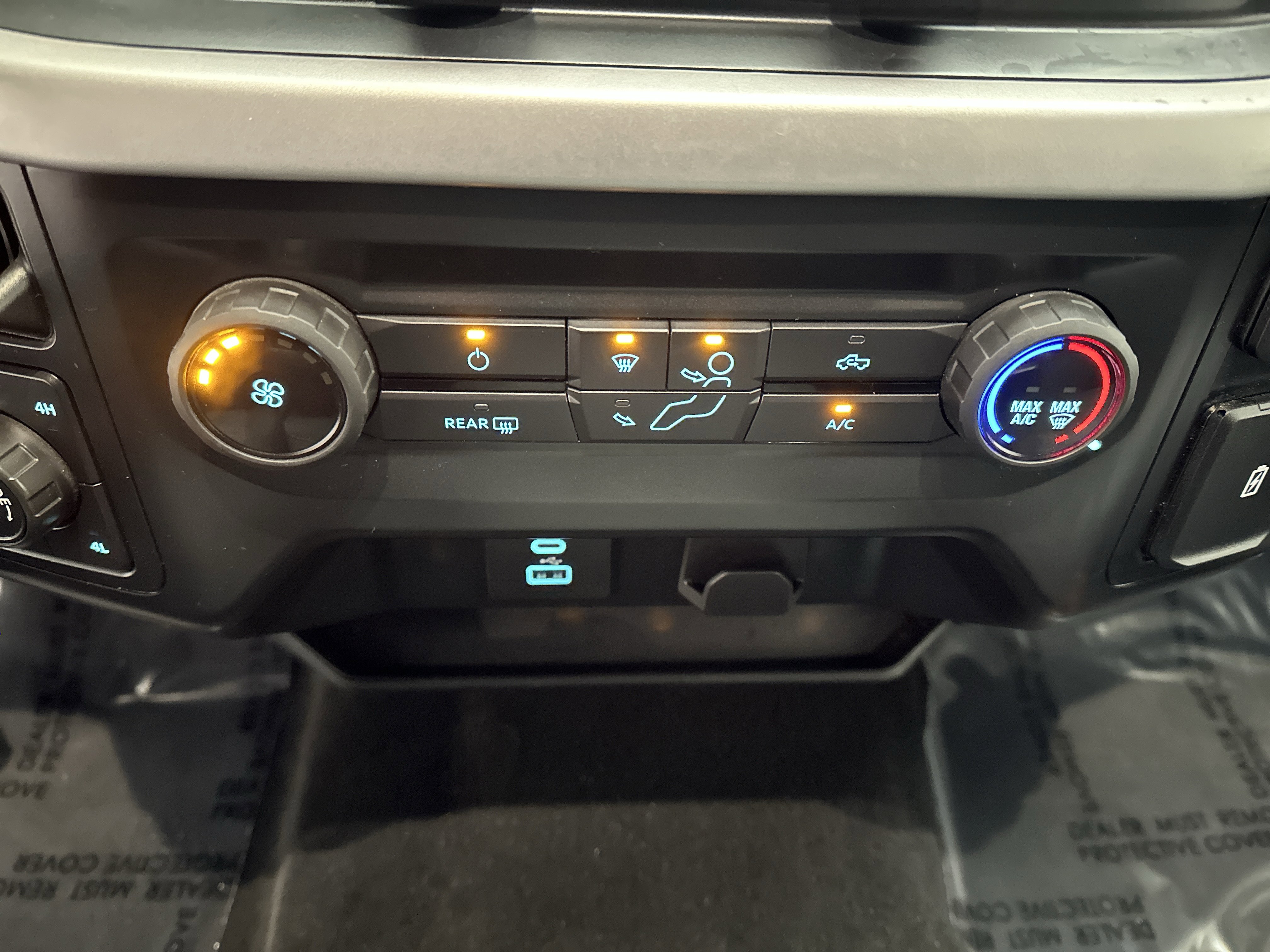 Used 2022 Ford F150 XLT image 34