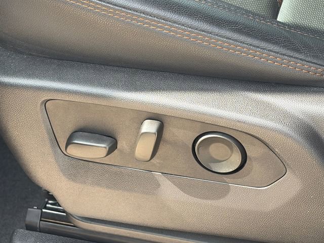 Used 2025 GMC Sierra 1500 AT4 image 18