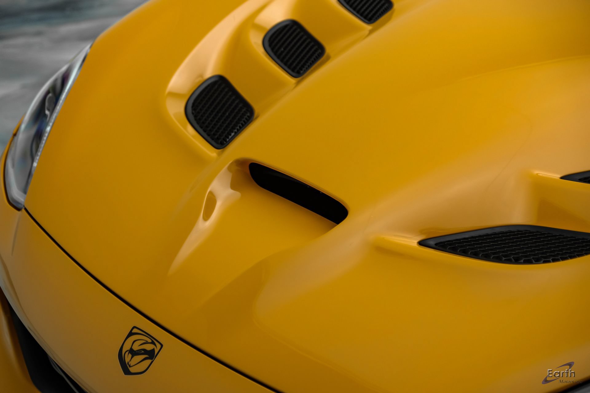 Used 2014 SRT Viper SRT-10 RWD image 38