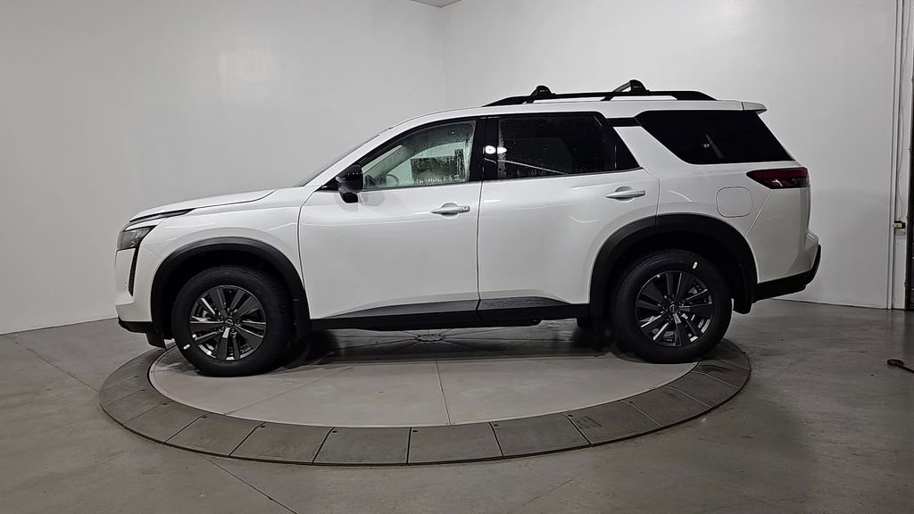 New 2026 Nissan Pathfinder SV image 2