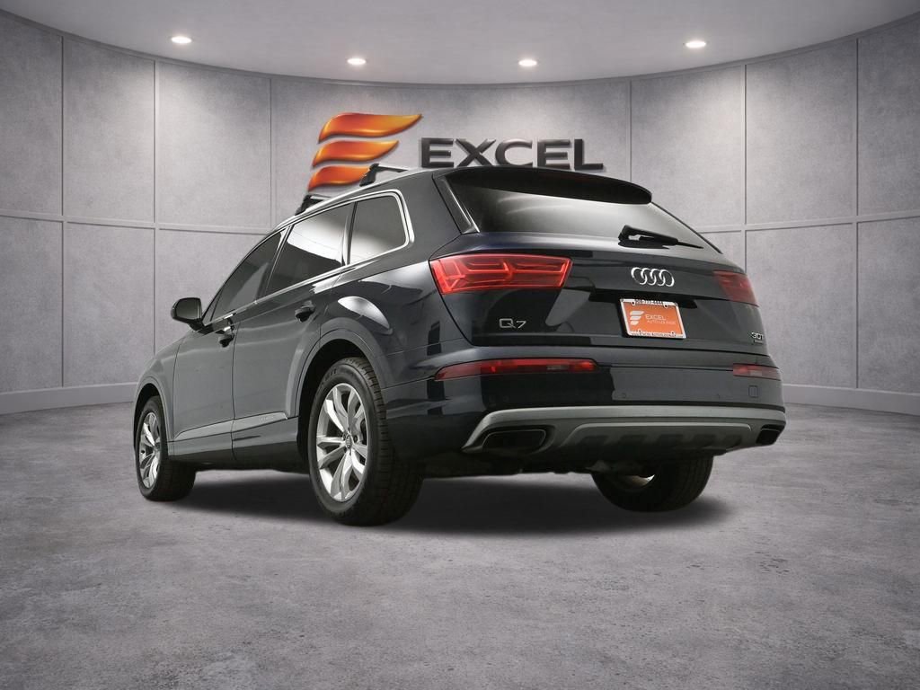 Used 2017 Audi Q7 3.0T Premium Plus image 35