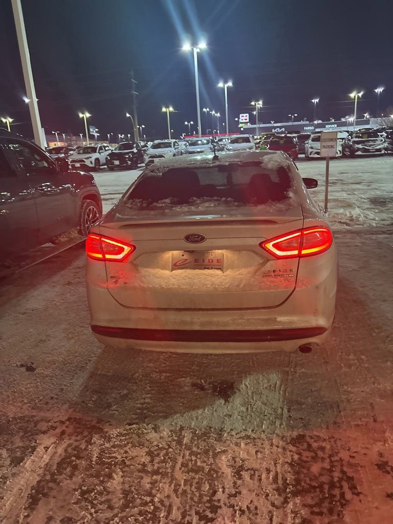 Used 2016 Ford Fusion Energi Titanium image 3