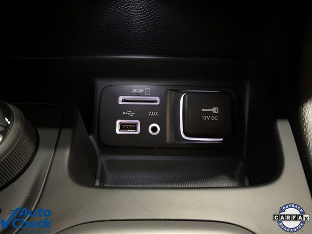 Used 2017 Jeep Cherokee Overland w/ Technology Group image 49