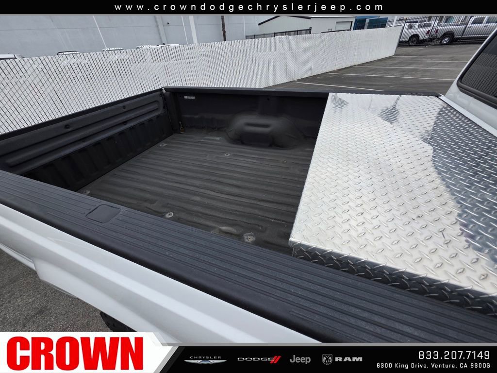 Used 2004 Ford F350 Lariat AWD/4WD image 12