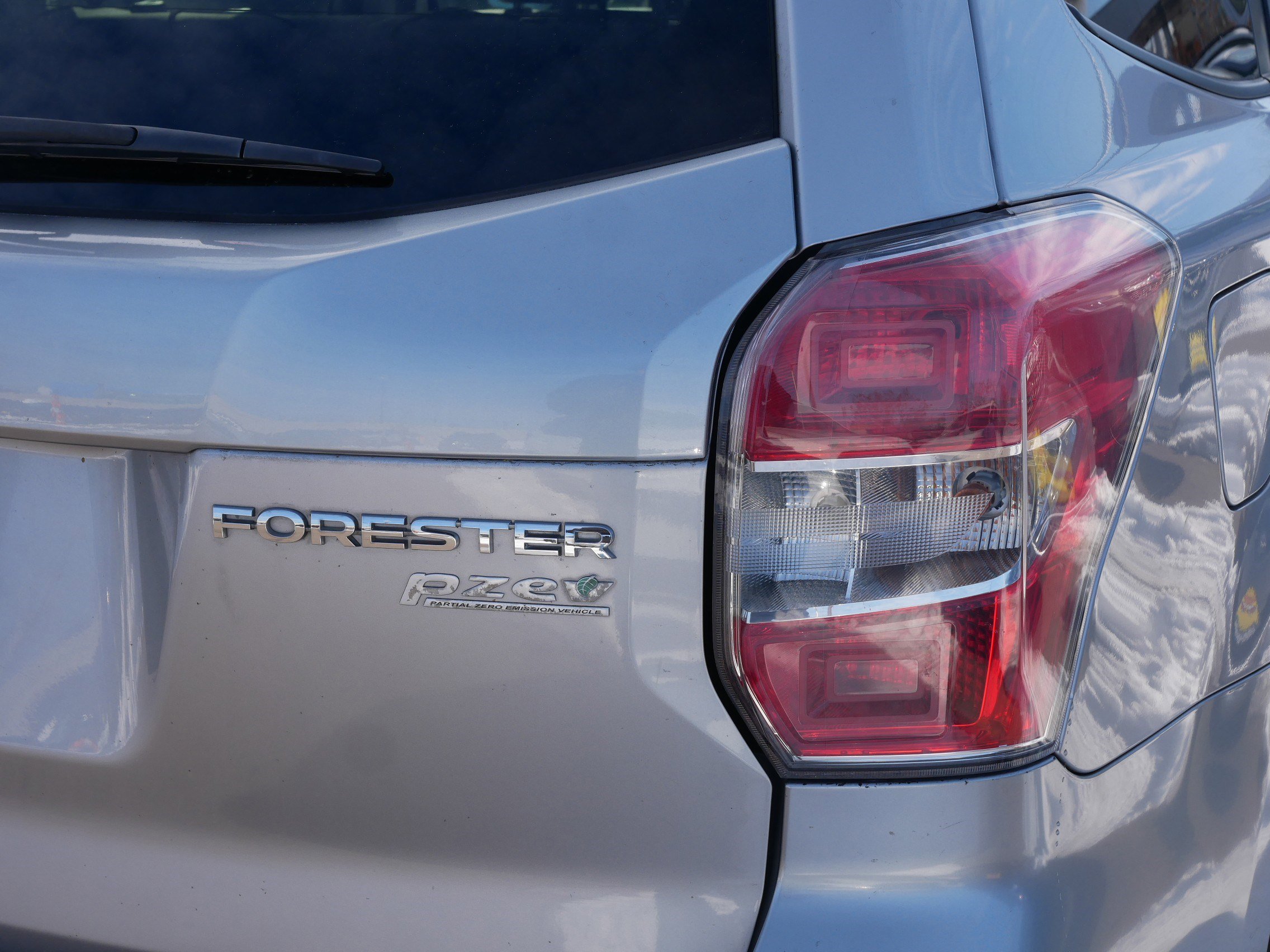 Used 2015 Subaru Forester 2.5i Premium w/ Protection Package #1 image 17