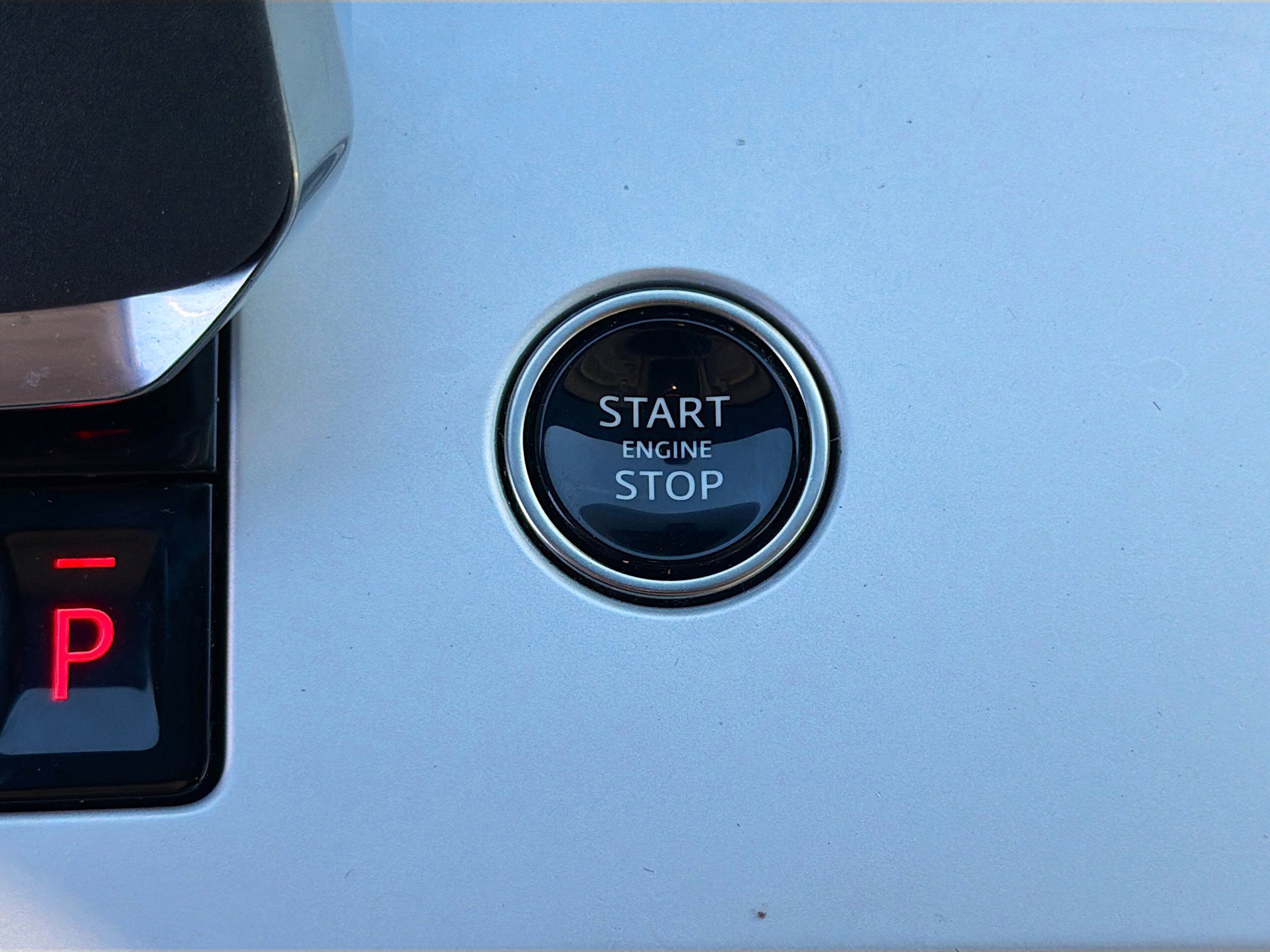 Used 2024 Land Rover Range Rover Long Wheelbase SE image 38