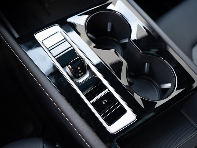 New 2026 Volkswagen Atlas Cross Sport SEL R-Line image 12