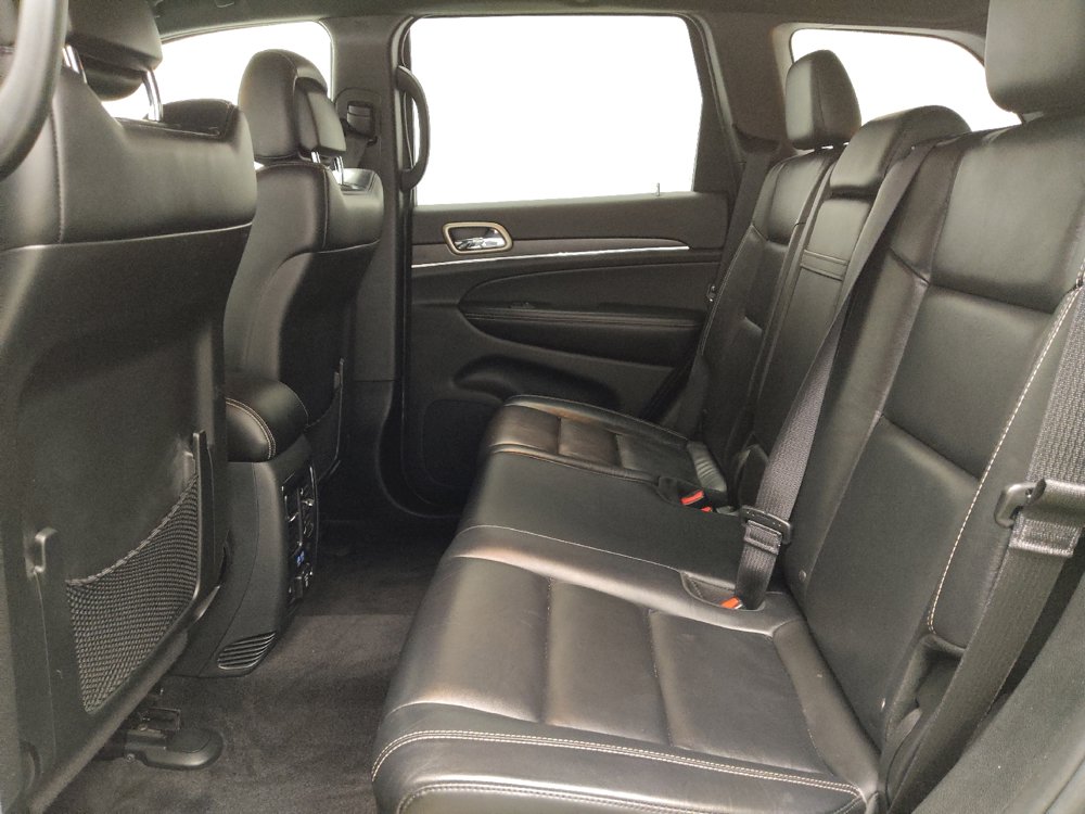 Used 2017 Jeep Grand Cherokee Limited AWD/4WD image 18