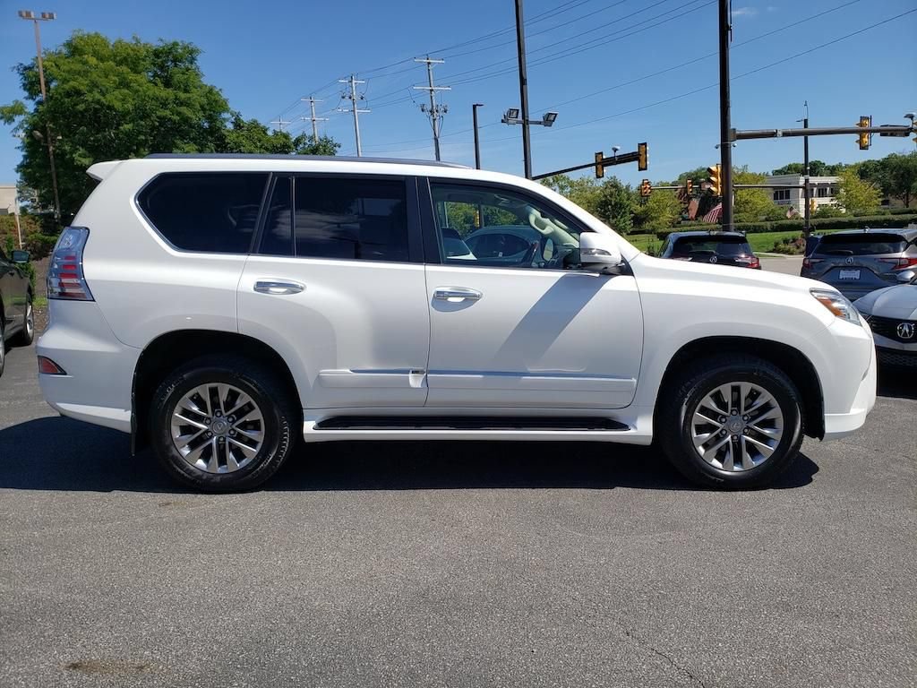 Used 2018 Lexus GX 460 Luxury AWD/4WD image 11