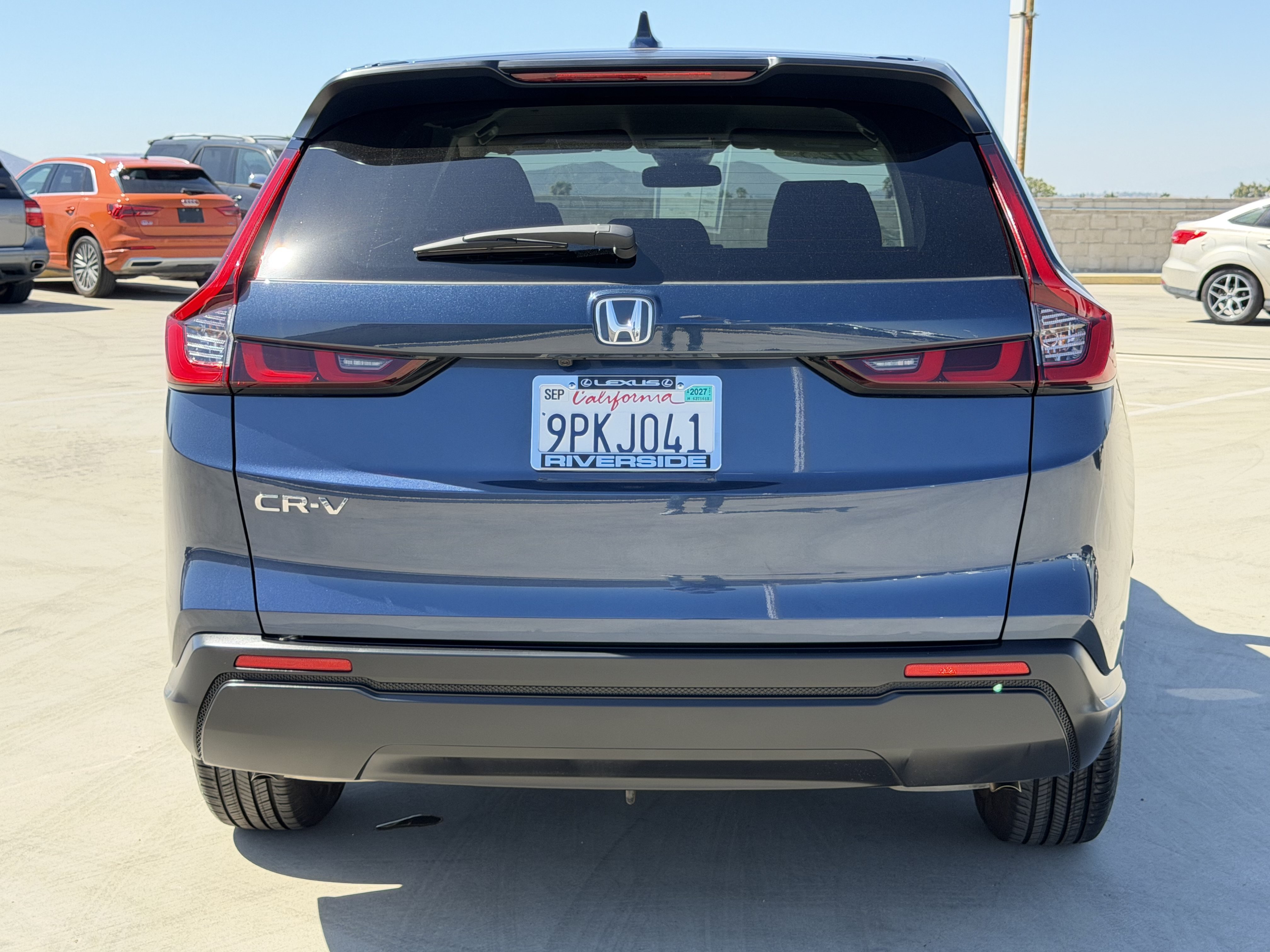 Used 2025 Honda CR-V LX image 9