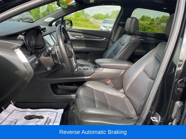 Used 2023 Cadillac XT5 Sportv w/ Technology Package AWD/4WD image 17