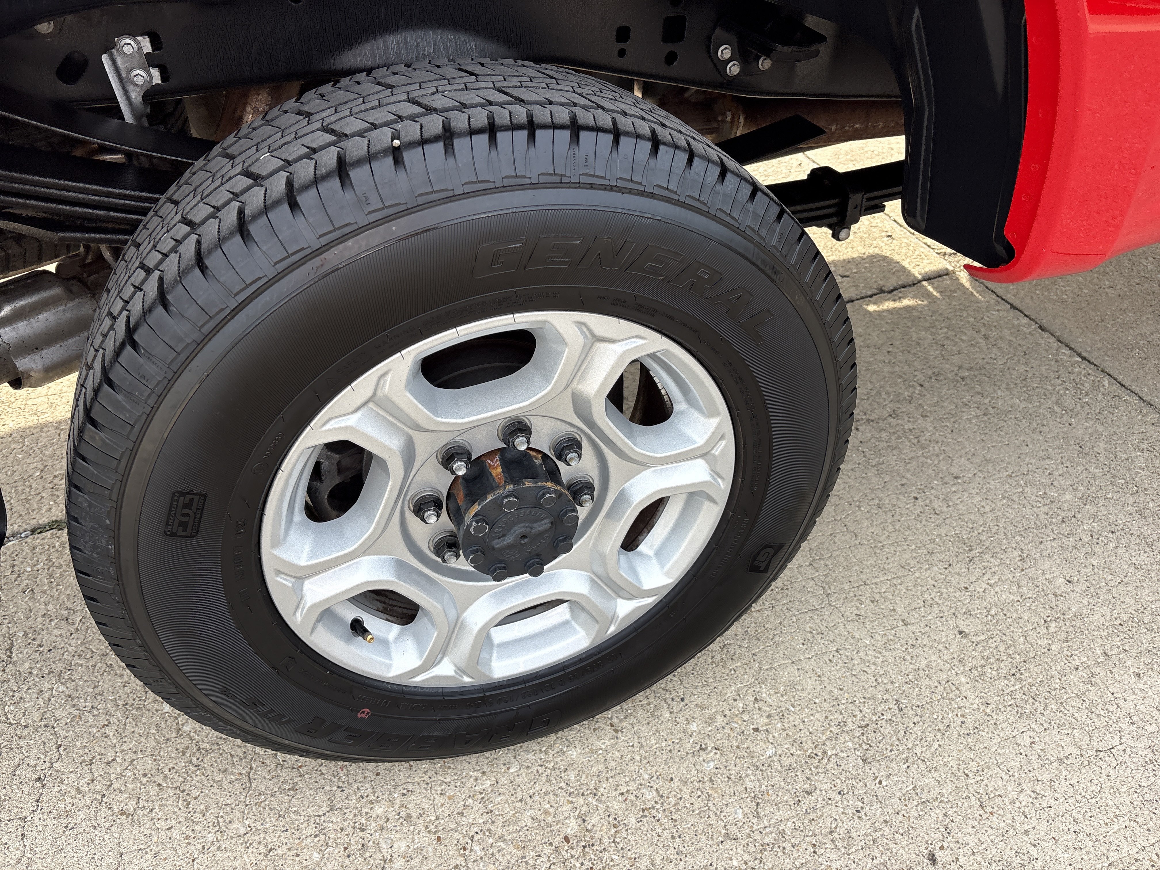 Used 2025 Ford F350 XLT w/ Snow Plow Prep Package AWD/4WD image 5