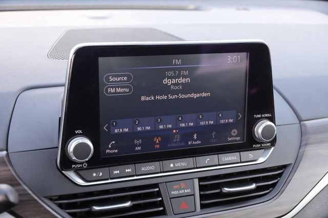 Certified 2025 Nissan Altima 2.5 SV FWD image 16