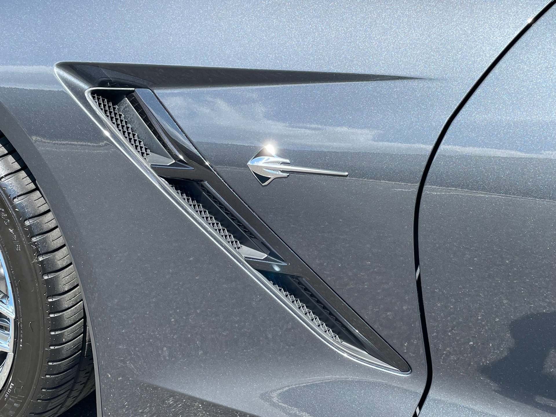 Used 2014 Chevrolet Corvette Stingray Convertible w/ 2LT Preferred Equipment Group image 10