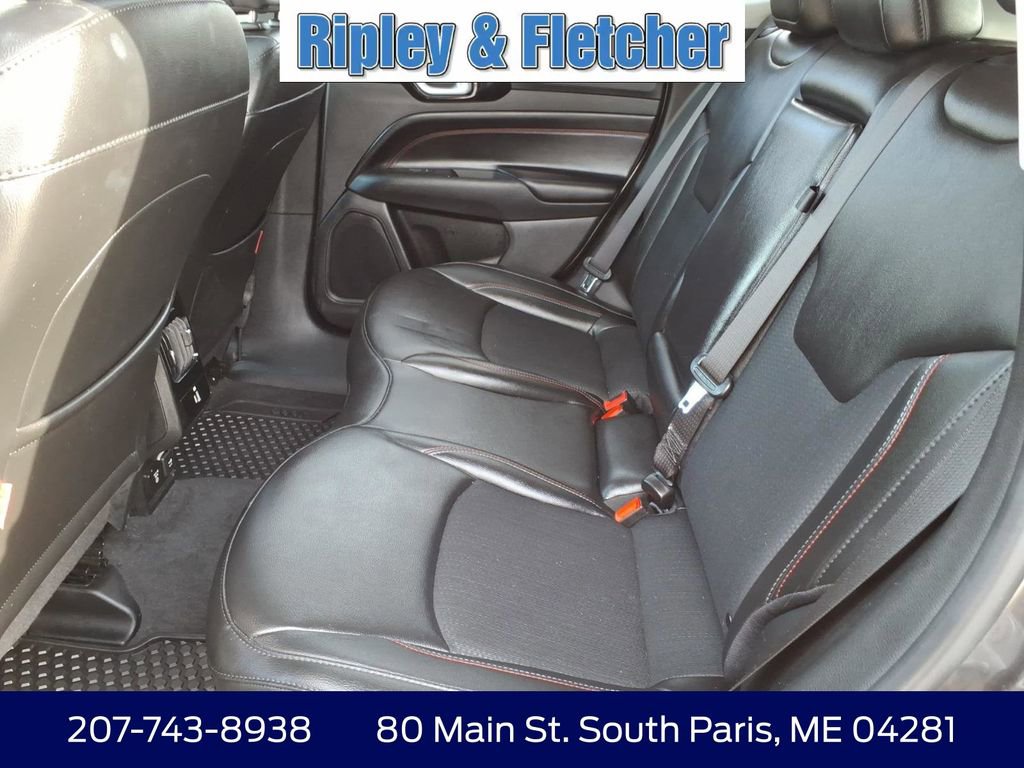 Used 2022 Jeep Compass Trailhawk w/ Sun and Sound Group image 16