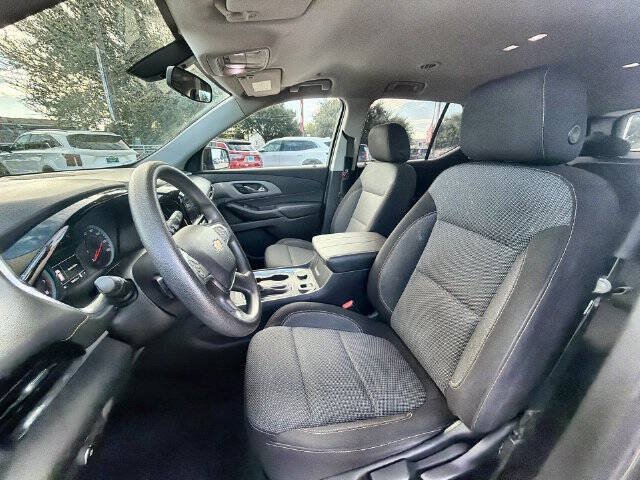 Used 2020 Chevrolet Traverse LS w/ LPO, Floor Liner Package FWD image 18