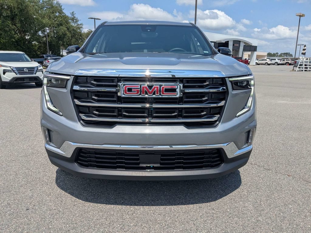 Used 2026 GMC Acadia Elevation w/ Elevation Premium Package FWD image 9