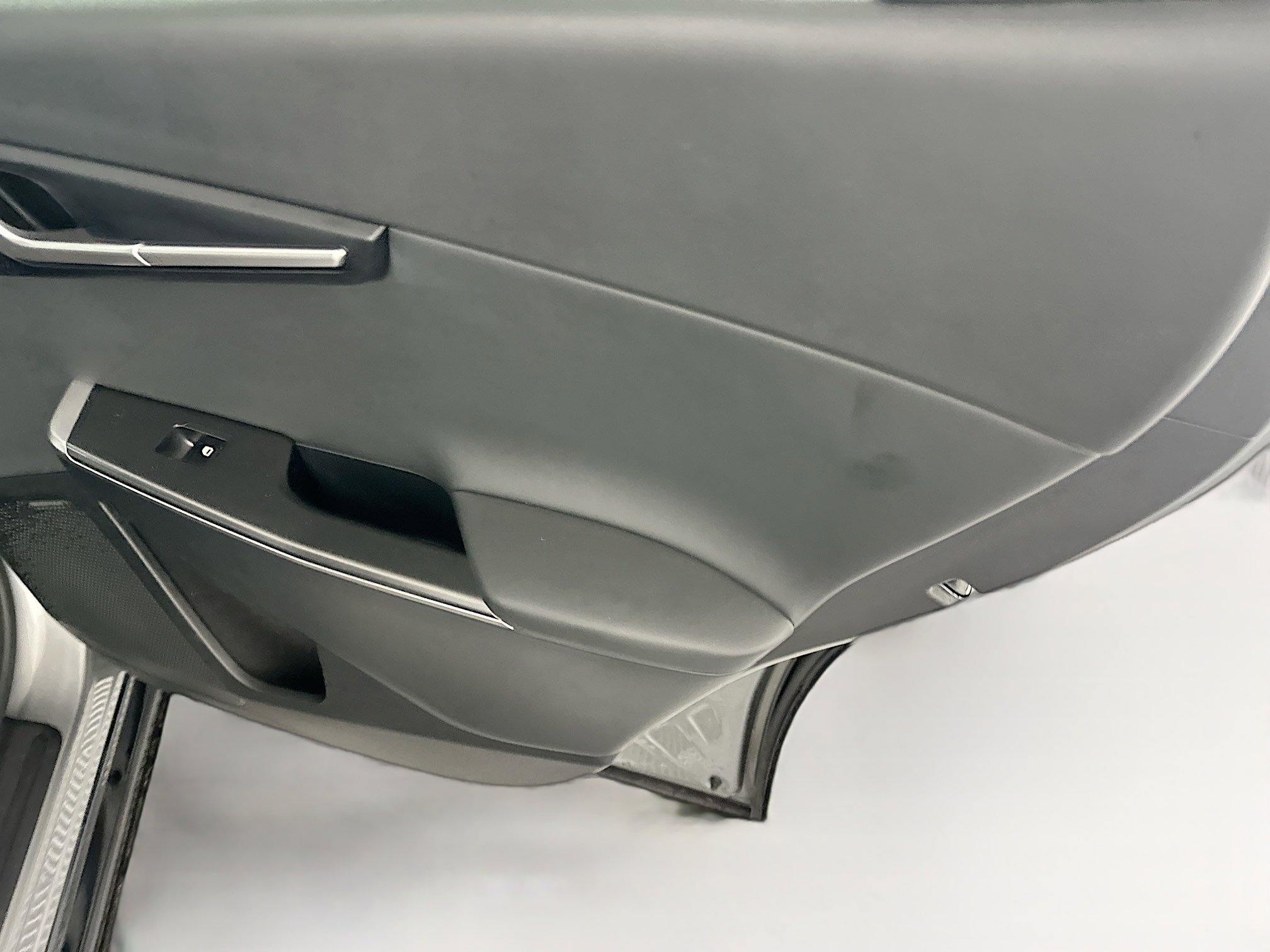 Used 2023 Kia EV6 Wind RWD image 30