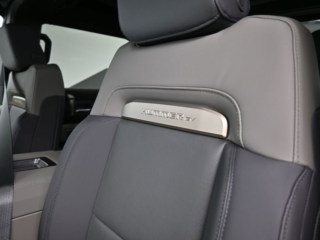 New 2025 GMC Hummer EV 2X AWD/4WD image 18