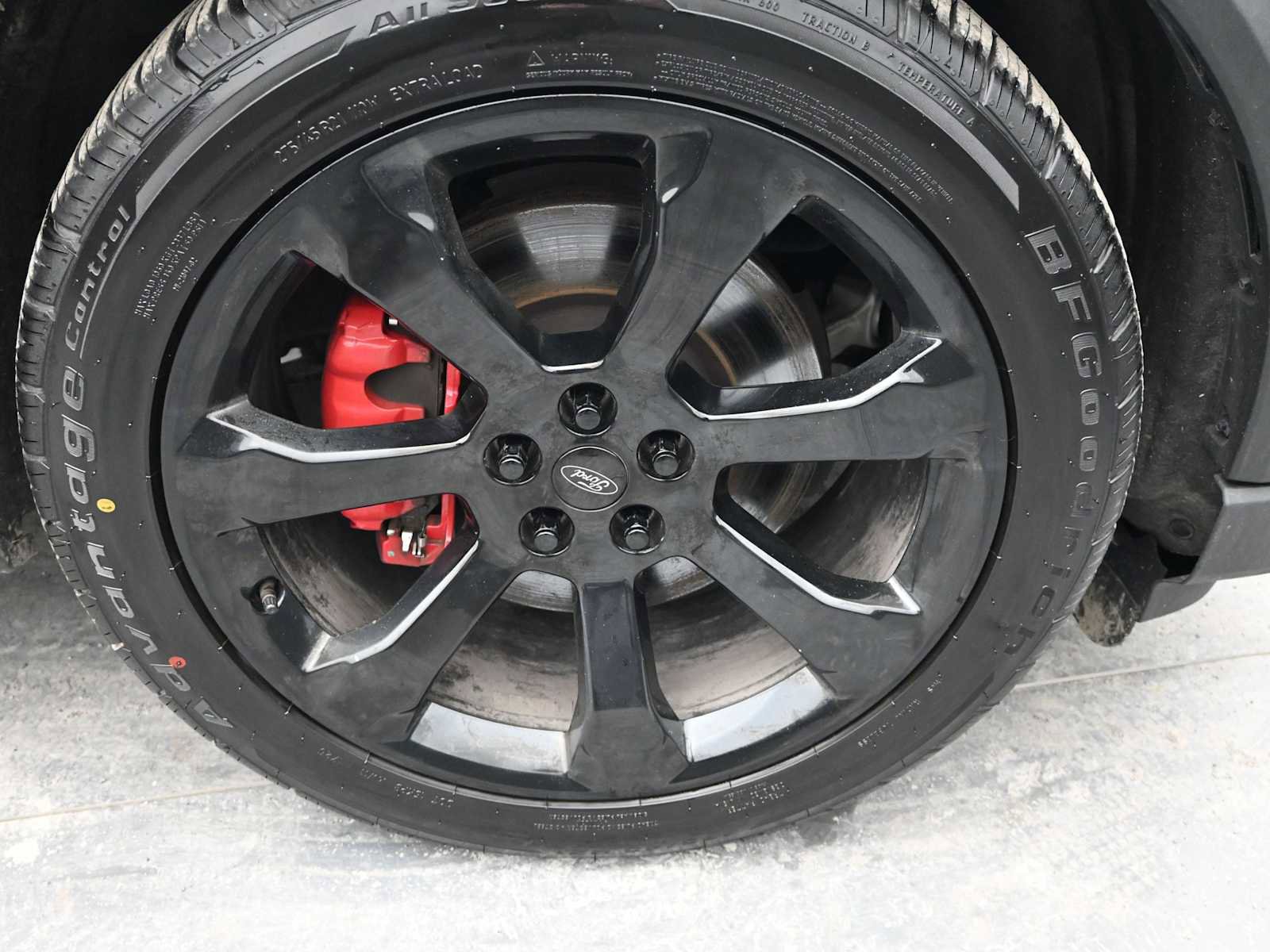 Used 2022 Ford Explorer ST w/ ST High-Performance Pack image 30