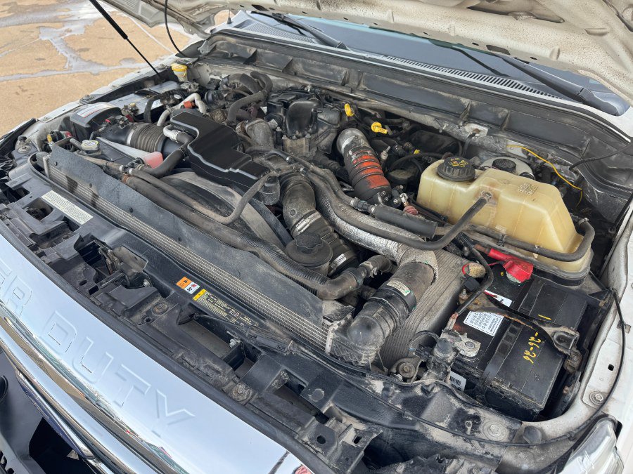 Used 2015 Ford F350 Lariat w/ Lariat Ultimate Package image 23