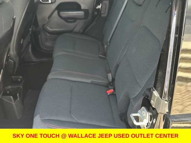 Used 2026 Jeep Wrangler Unlimited Rubicon AWD/4WD image 13