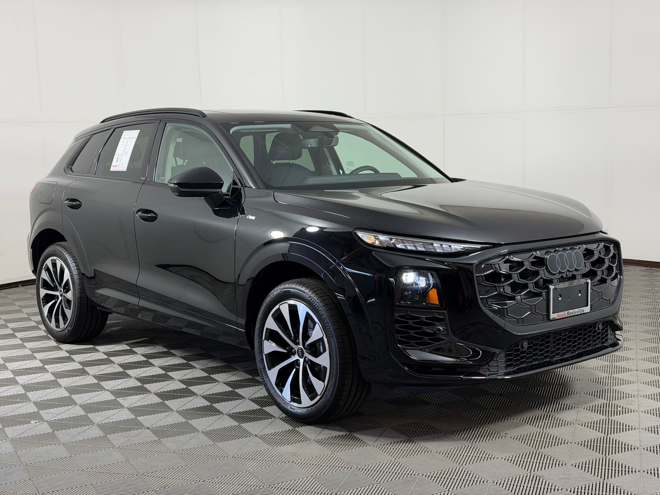 New 2026 Audi Q3 quattro 2.0T AWD/4WD image 7