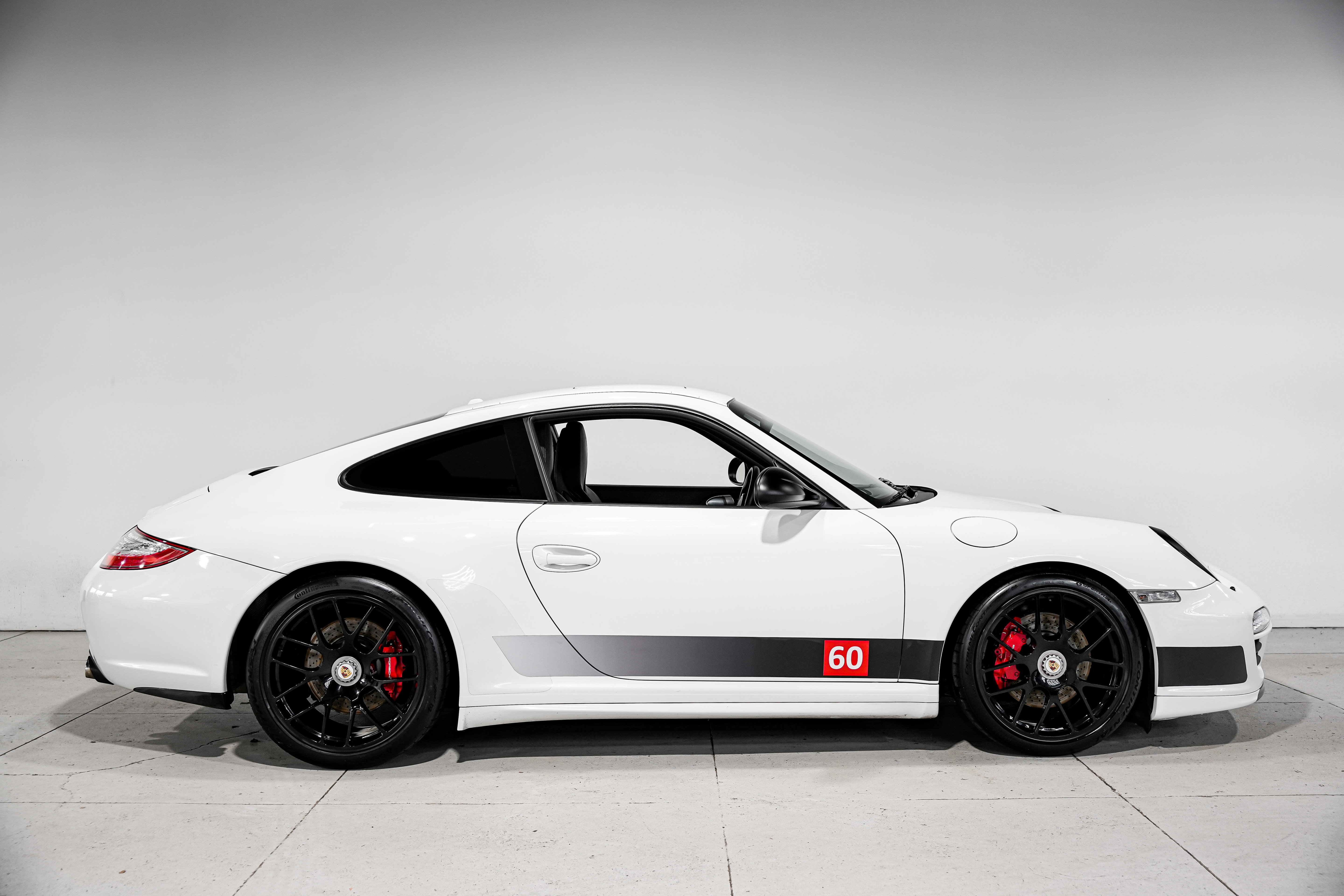 Used 2012 Porsche 911 Carrera GTS image 2