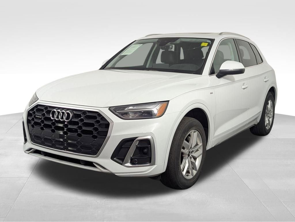 Used 2022 Audi Q5 2.0T Premium AWD/4WD image 2