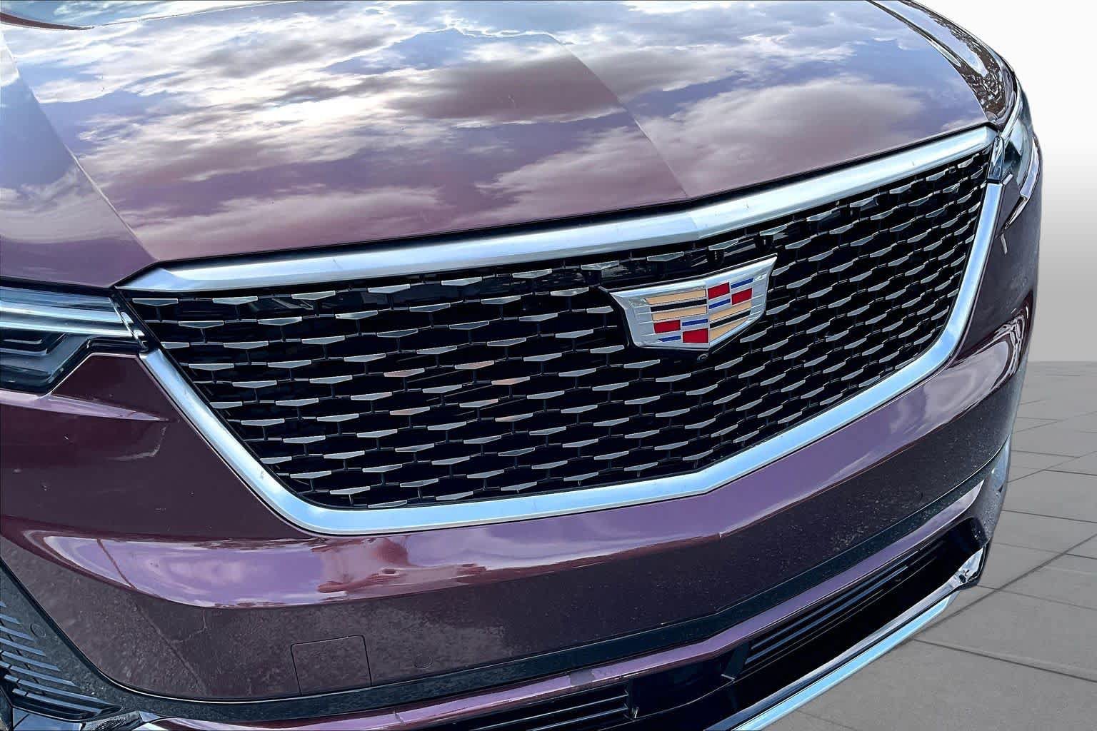 Used 2022 Cadillac XT6 Premium Luxury w/ Technology Package FWD image 30