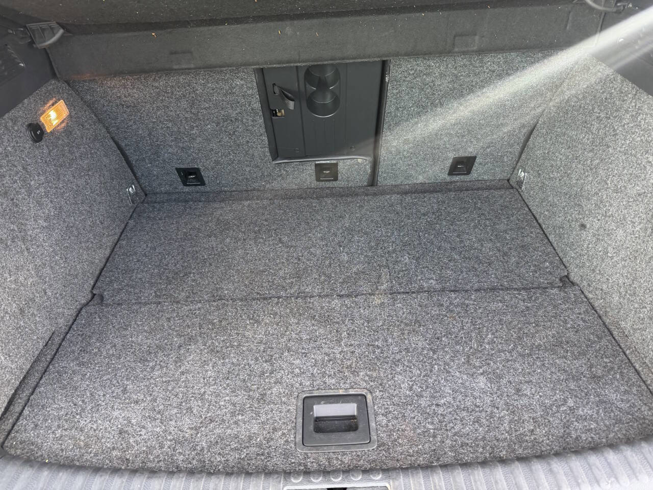 Used 2012 Volkswagen Tiguan SEL FWD image 15