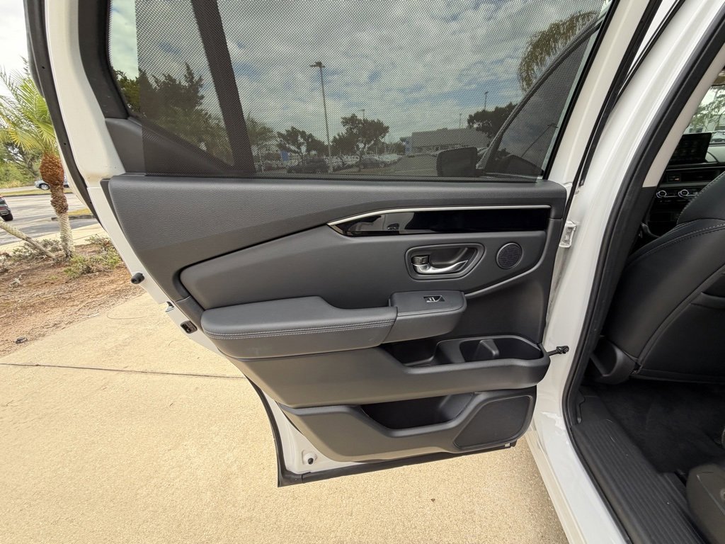 Used 2023 Honda Pilot EX-L image 26