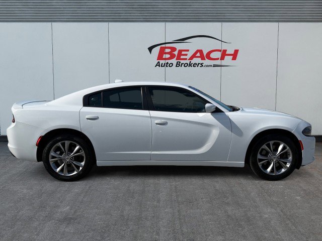Used 2020 Dodge Charger SXT w/ Plus Group image 9